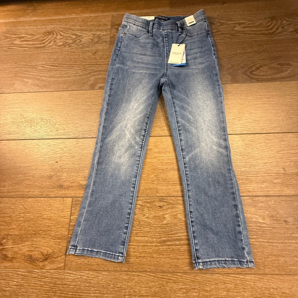 Judy Blue Pull-On High Waist Skinny Fit Capri Jeans NWT Size 1/25 Classic Denim